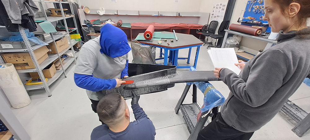 Advanced Composite Manufacturing Methods Advanced Composite Manufacturing Methods